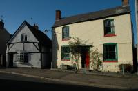 B) Nos. 2 and 4a Beveridge Street